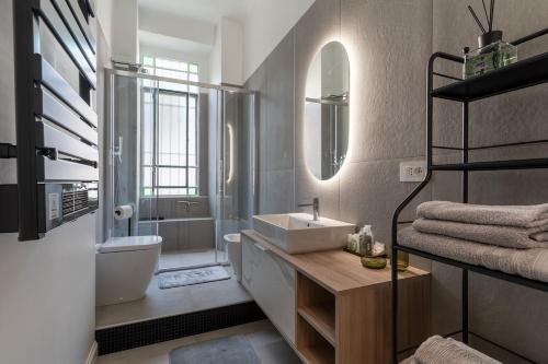 House of David Modern Apt