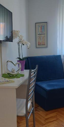 Apartman EXCELLENT - Kuća za odmor u Županji -natkriveno parkirno mjesto