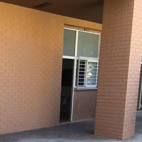 Nuevo acogedor cerca del Centro