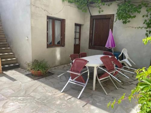 Μπαλκόνι ή βεράντα στο Studio confortable à Néris-les-Bains - 18 m² + Balcon
