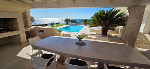 Elite Vacation with Sunset Views at Villa Bregeš