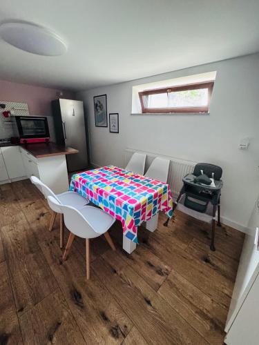 Dapur atau dapur kecil di Kalinówka - Lublin - Felin - Apartament z Jacuzzi