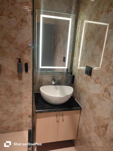 Un baño de The Citi Residenci Hotel, Bidhannagar