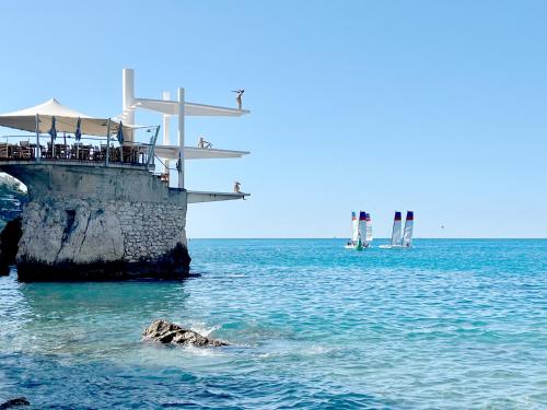 Φυσικό τοπίο κοντά σε αυτό το δωμάτιο σε οικογενειακή κατοικία