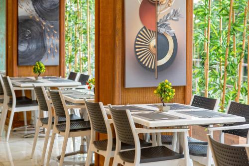 Ресторан / где поесть в Citrus Park Hotel