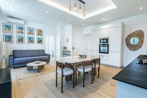 Foto Magnifique appartement - Jacuzzi - Port de Nice 3