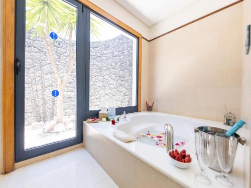 Villa in Marina Rubicon with Pool