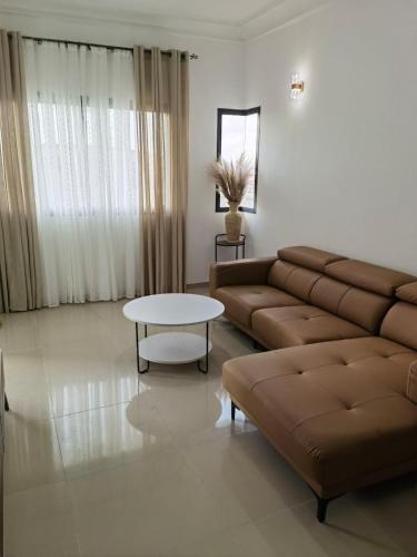 Bel appartement de 4 pièces à Cocody Angré