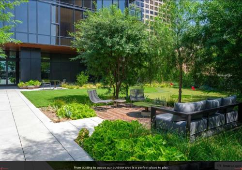 Gallery image of Sky High at Beaudry 2 Bed Apt WITH FREE PARKING in Los Angeles