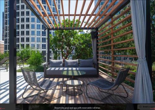 Sky High at Beaudry 2 Bed Apt WITH FREE PARKING photo 13