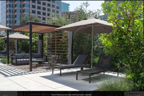 Sky High at Beaudry 2 Bed Apt WITH FREE PARKING photo 20