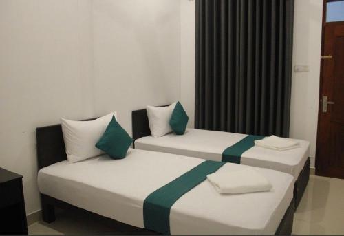 Sky wing transit hotelにあるベッド
