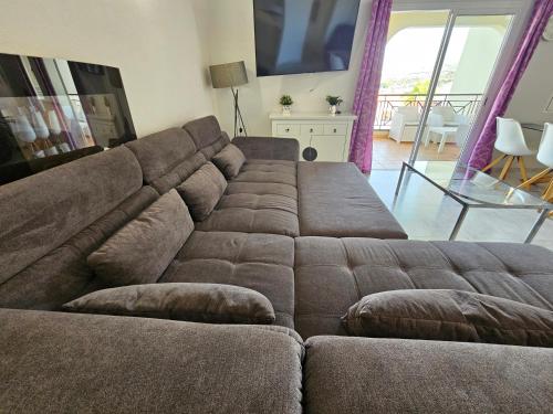 Dinastia D201 by Tenerife Rental & Sales