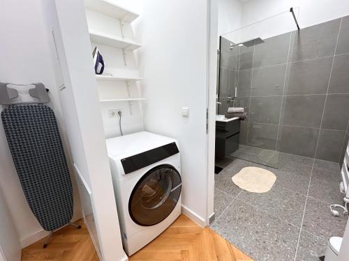Premium City Apartment near Mariahilfer Strasse