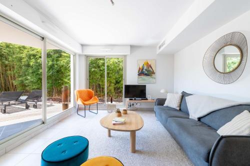 1-Br Garden Apartment with Pool Peaceful Private Parking