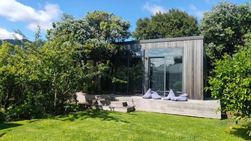 Zahrada ubytování Paekakariki Paradise Studio