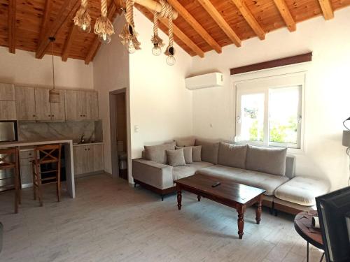 Maya 2, 2 bedroomed apartment on first floor