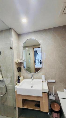 Bilik mandi di HOMESTAY ADORA