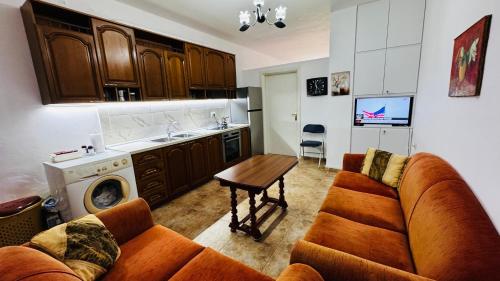 Saranda Beach Flat
