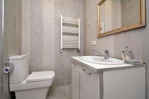 Gambar di galeri bagi apartments in a new building near dalma di Yerevan