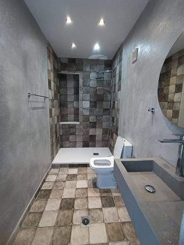 Maya 3 ground floor studio
