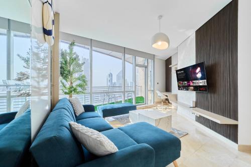1BR Sky Gardens Balcony with Stunning DIFC View