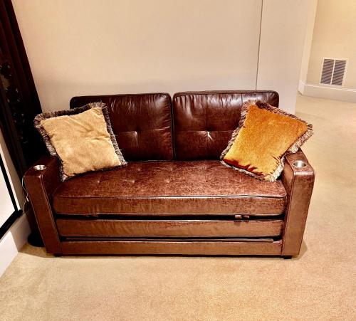 Ruang duduk di Luxurious spacious apartment with private entrance