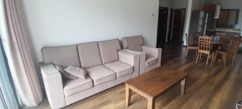 Ruang duduk di PLAY at Nova Retreat Kea Farm