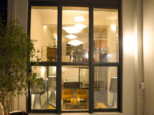 Ma Maison No9 Downtown Villa,Jacuzzi,5bdrs,Parking