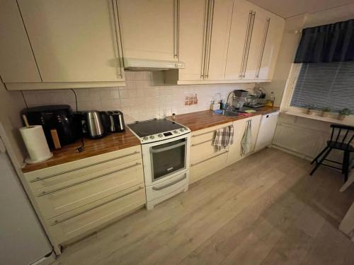 Gallery image of Genourus 4 bedroom family home in Märsta