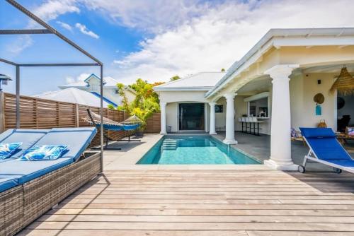 Photo de la galerie de l'établissement Villa d'Happy Bay - Panoramic View of Caribbean and sunsets, à Friar's Bay
