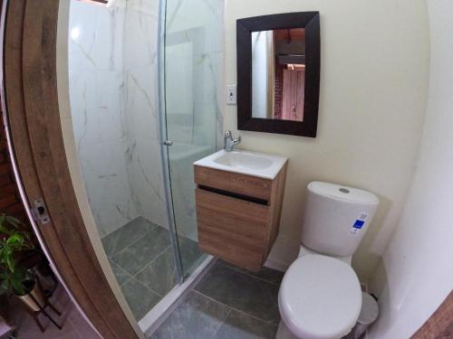 Bilik mandi di Quimbaya Campestre Hotel