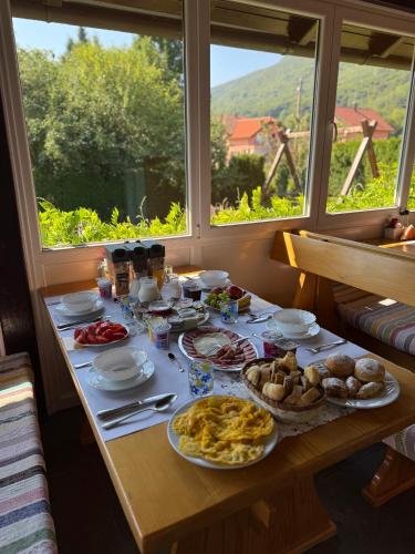 Menjar a l'hostal o pensió o a prop