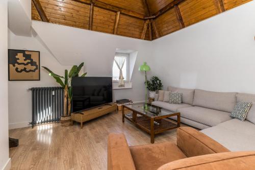 BaruHaus Atico Guzman