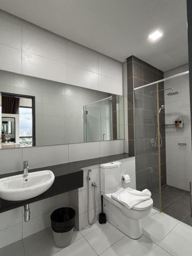 Un baño de Da Men Subang Jaya USJ by Iconique