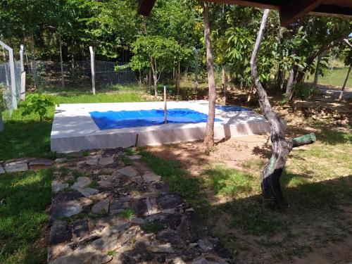 Bazén v ubytování Cachoeira das andorinhas nebo v jeho okolí