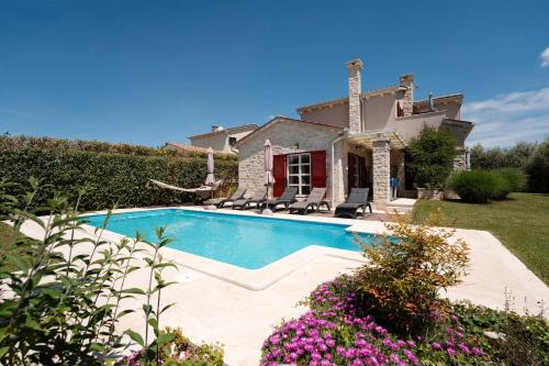 Villa Emily