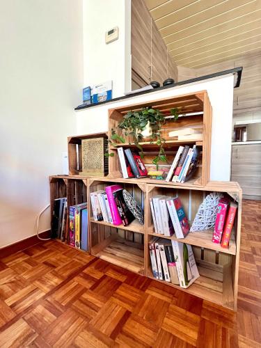 アパートメントにある図書室