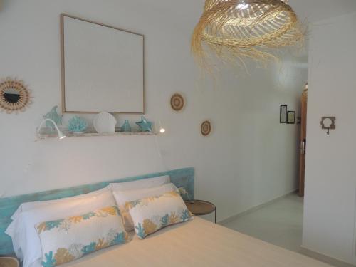 Ένα ή περισσότερα κρεβάτια σε δωμάτιο στο LOS NAREJOS Hotel