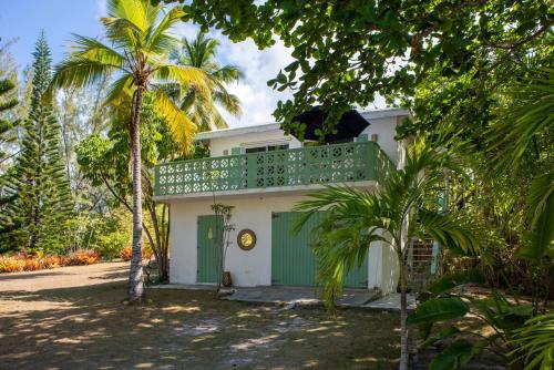 Κήπος έξω από το Poponi Cottage cottage
