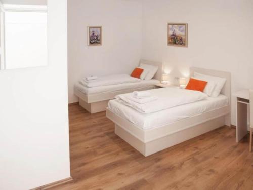 Rooms Lidija 17 - Twin Room 6