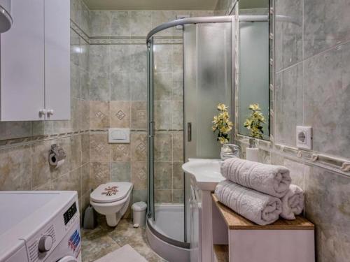 Apartment Matej Tar - One Bedroom Apartment with Balcony