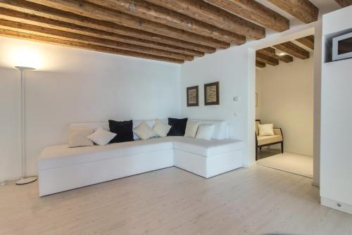 Posedenie v ubytovaní Ve.N.I.Ce. Cera Casa Del Giglio