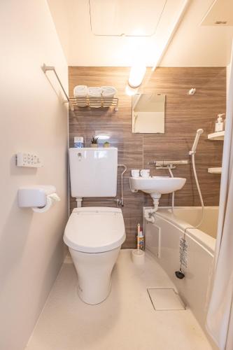 Shinjuku two stations, three-bedroom apartment, 6 people, seven minutes from Higashi-Nakano station