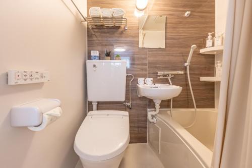 Shinjuku two stations, three-bedroom apartment, 6 people, seven minutes from Higashi-Nakano station