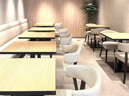 Ресторан / где поесть в Hotel Oriental Express Fukuoka Tenjin