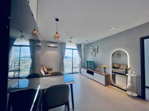 Kuchyň nebo kuchyňský kout v ubytování CSJ Tower Vung Tau