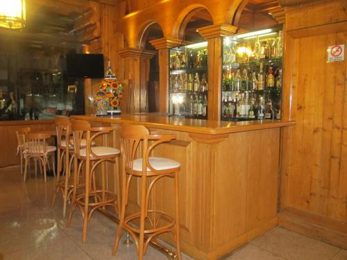 El lounge o bar de Hotel PF