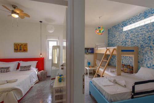 Gallery image of Lidia Beach Suites in Kokkinos Pirgos