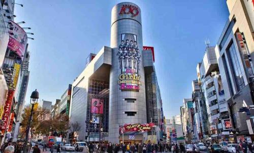 SG5371 Entire Villa with Parking, 3-Min to Shinjuku, Visit Shibuya Crossing! Family home for 8 people